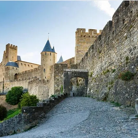 Apartment T2 Climatise A 10 Minutes A Pied De La Cite Carcassonne